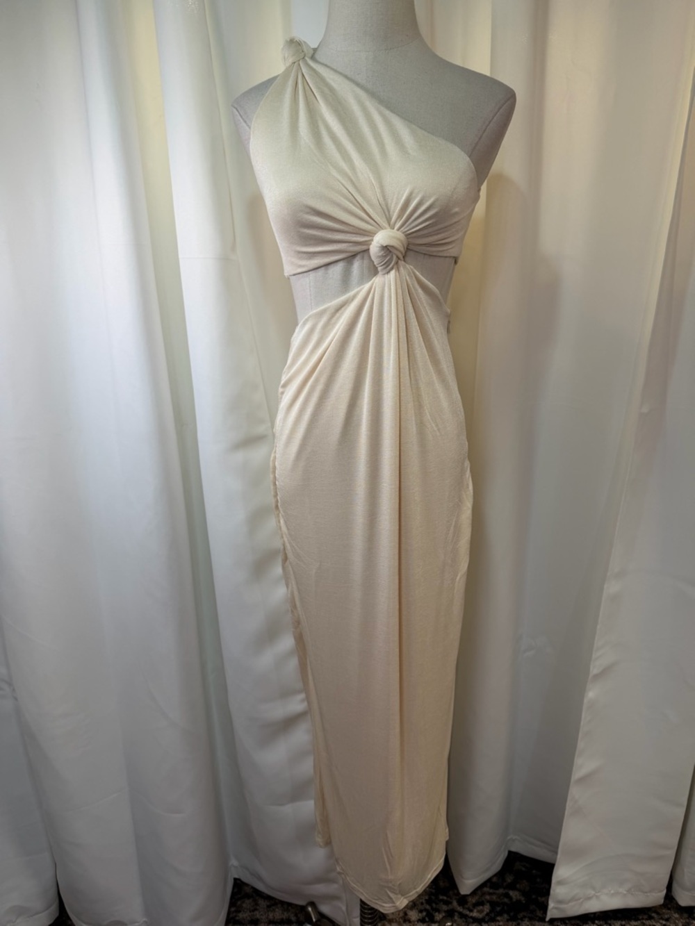 NWT MISHA ‘Arden’ Knotted One-Shoulder Midi Dress in “Pearl” / Cream Size 4 - Picture 3 of 16